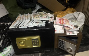 7.9 тэрбум төгрөгтэй тэнцэх хэмжээний  юань, ам.долларыг хуурамчаар хэвлэн иргэдийг залилжээ