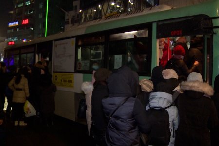 Энэ ондоо багтаан шинээр 590 автобус оруулж ирэхээр төлөвлөсөн ч төлөвлөгөөндөө хүрч чадсангүй