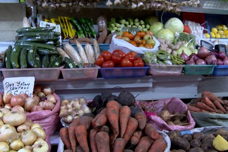 Иргэдийн голлон хэрэглэдэг хүнсний бүтээгдэхүүний үнэ цар тахлын өмнөх үеэс хоёр дахин нэмэгджээ