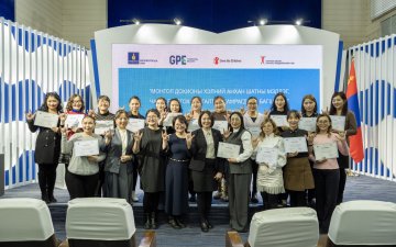 Монгол дохионы хэлний анхан шатны мэдлэг чадвар олгох сургалтын батламжаа гардлаа