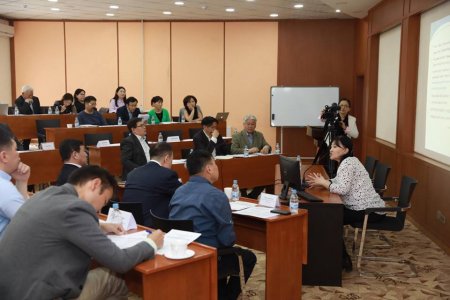 Засгийн газар Төрийн албаны сахилга, хариуцлагын тухай хуулийн төсөл боловсруулахаар ажиллаж байна