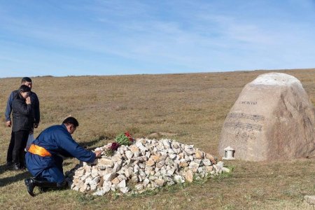 Б.Шарав агсны алтан шарилд хүндэтгэл үзүүлэв