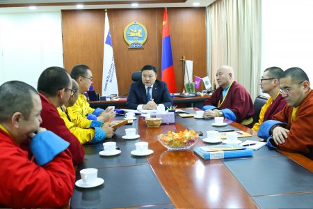 Н.Цэрэнбат: Монголчуудын байгалиа хамгаалах уламжлал, ухамсрыг сэрээх хэрэгтэй