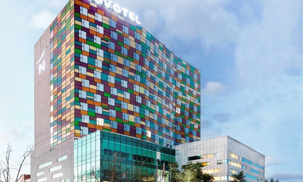 “NOVOTEL зочид буудлын барилга” 