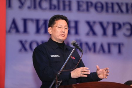 Ерөнхий сайд У.Хүрэлсүх Өвөрхангай аймагт ажиллаж байна