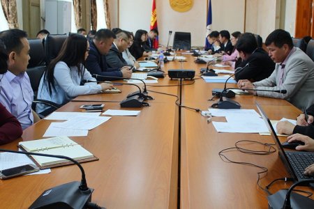 Төрийн үйлчилгээнд шинэчлэл хийх ажлын хэсэг хуралдлаа