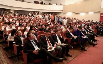 Монгол Улсын Ерөнхий сайд болон засгийн газрын зарим гишүүд өнөөдөр Дорноговь аймагт ажиллаж байна.