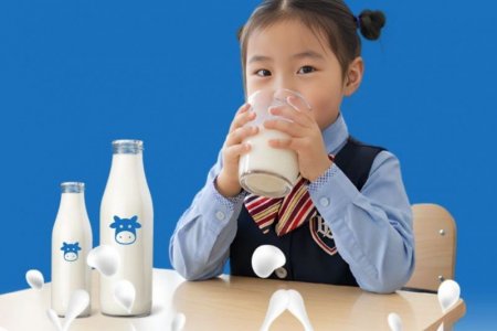 БАГА АНГИЙН СУРАГЧДЫН ЭРҮҮЛ МЭНДИЙГ ДЭМЖИХ “СҮҮН ДАРХЛАА” ХӨТӨЛБӨРИЙГ УЛААНБААТАР ХОТЫН ХЭМЖЭЭНД АМЖИЛТТАЙ ХЭРЭГЖҮҮЛЖ ЭХЭЛЛЭЭ.