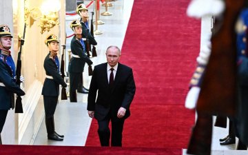 В.Путин Ерөнхийлөгчийн тангараг өргөх ёслолын үеэр ОХУ-ын үндэсний аюулгүй байдал чухал болохыг онцлон тэмдэглэжээ