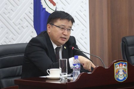 Гэр хороолол, орон сууцны хороолол доторх авто зам болон орц гарцын судалгааг нарийвчлан гаргахыг үүрэгдлээ