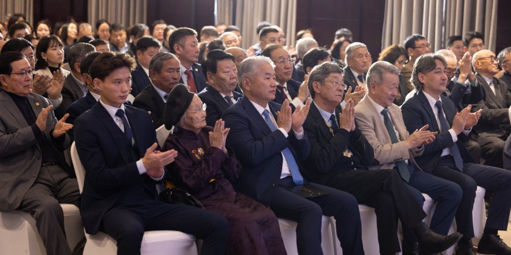 “Шинжлэх ухааны ажилтны өдөр”-ийг тэмдэглэн өнгөрүүлэв