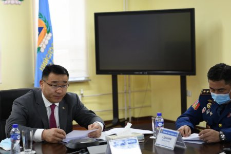 Голын хамгаалалтын бүсэд олгосон газруудын эрхийг цуцлахыг үүрэг болгов