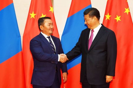 Монгол Улсын Ерөнхийлөгч Х.Баттулга, БНХАУ-ын дарга Ши Жиньпин нар албан ёсны уулзалт хийв