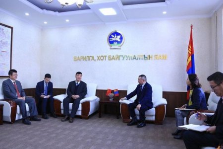 БХБ-ын сайд Х.Баделхан элчин сайд ноён Шин Хайминийг хүлээн авч уулзлаа