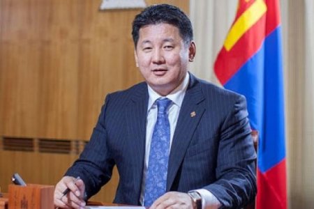 У.Хүрэлсүхийг улираах эсэхийг хэлэлцэж байна