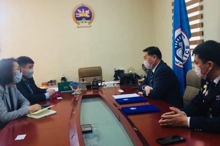 БИЧИЛ УУРХАЙЧИД ЭКОЛОГИЙН ЦАГДААГИЙН АЛБАТАЙ ХАМТАРЧ АЖИЛЛАНА