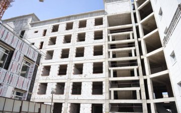 МУИС-ИЙН ХУУЛЬ ЗҮЙН СУРГУУЛИЙН БАРИЛГА ИРЭХ ОНЫ ЭХЭНД БҮРЭН АШИГЛАЛТАД ОРНО