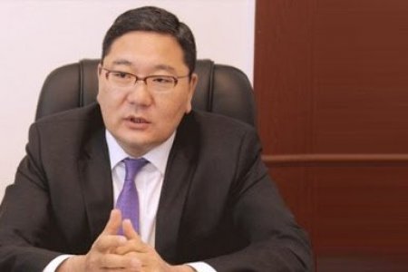 ГХЯ-ны Төрийн нарийн бичгийн дарга Д.Даваасүрэнг ажлаас нь чөлөөлжээ