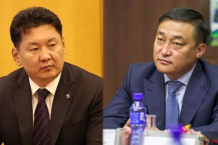 Д.Амарбаясгалангийн “Тэнэглэл” У.Хүрэлсүхийн Засгийн газрыг ганхууллаа