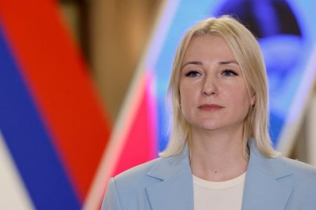 В.Путины засаглалд сорилт учруулах төлөвтэй байсан сэтгүүлч Е.Дунцоваг Ерөнхийлөгчийн сонгуульд нэр дэвшигчээр бүртгэсэнгүй