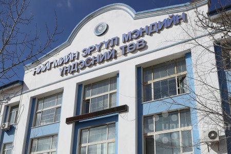 Зөвхөн архины хордлогоос шалтгаалж сард 80 хүн нас барж байна