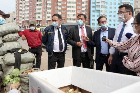 Д.Сумъяабазар: Бизнес хийх гэж буй иргэдээ дэмжих ёстой болохоос хааж боох, торгох ёсгүй