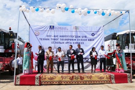 Газар тариалангийн 200 орчим шинэ текник, тоног төхөөрмжийг ОХУ-аас хүлээн авлаа