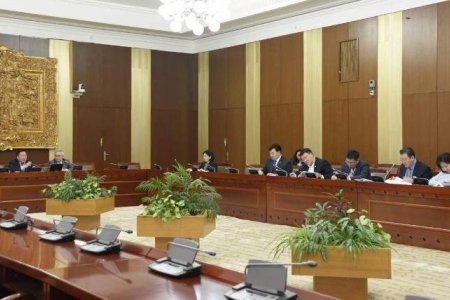 УИХ-ын Эдийн засгийн байнгын хороогоор гол нэр төрлийн бараа бүтээгдэхүүний үнийн өсөлт, хомсдолоос сэргийлэх хуулийн төслийг дэмжжээ