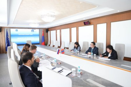 МОНГОЛ, ОРОСЫН БОЛОВСРОЛЫН САЛБАРЫН ХАМТЫН АЖИЛЛАГААНЫ АСУУДЛААР САНАЛ СОЛИЛЦЛОО
