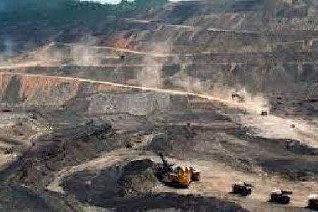 Уул уурхайн салбарын эрх зүйн зохицуулалтын орчин тогтворгүй байна гэв