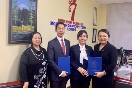 МУГЖ Д.Алтанхуяг хүүхэд залуусыг соён гэгээрүүлэхэд НАМЭХ-той хамтран ажиллана