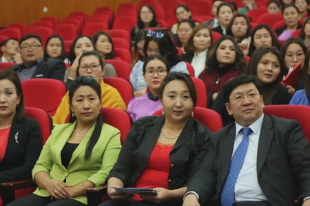 “Хүүхдийн эрх, хамгаалал-төр, хуулийн этгээдийн үүрэг оролцоо” сургалт зохион байгууллаа