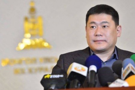 Ерөнхий сайд Төв талбайд жагсаж буй иргэдтэй 12.30 цагт СТӨ-нд уулзахаар боллоо