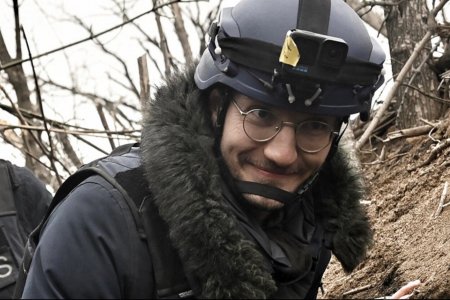 Франц сэтгүүлч Украины фронтод пуужингийн цохилтод өртөж амиа алджээ