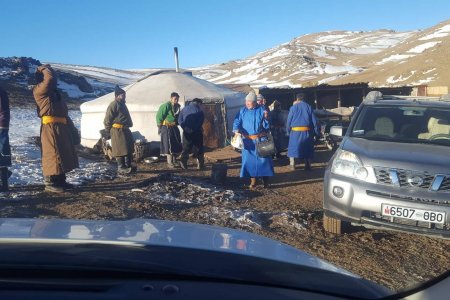 Багийн Иргэдийн нийтийн хуралд оролцогч малчидад Зах зээл ба бэлчээрийн удирдлагын төслийн талаар мэдээлэл хийлээ.