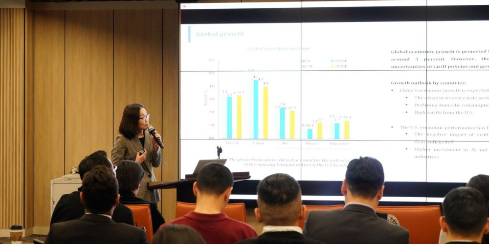 Эдийн засаг, санхүүгийн салбарын хэлэлцүүлэг зохион байгуулагдлаа