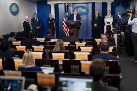 АНУ-ын Ерөнхийлөгч Доналд Трамп БНХАУ-ын албан тушаалтнуудад хориг тавих хуулийн төсөлд гарын үсэг зуржээ