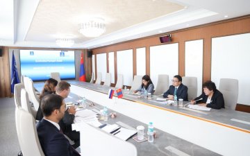 МОНГОЛ, ОРОСЫН БОЛОВСРОЛЫН САЛБАРЫН ХАМТЫН АЖИЛЛАГААНЫ АСУУДЛААР САНАЛ СОЛИЛЦЛОО