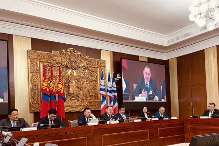 Л.Гантөмөр: Төр засгийн буруу бодлого Монгол Улсыг ядуурууллаа