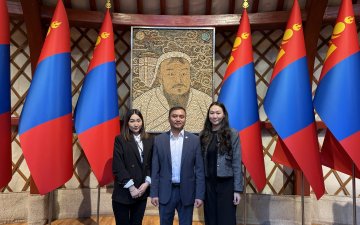 “ГЭРЭЭСЭЭ ГАРЦГААЯ -ОЮУТАН” ХЭЛЭЛЦҮҮЛЭГТ БАГШ ОЮУТНУУДЫН ТӨЛӨӨЛӨЛ ОРОЛЦЛОО