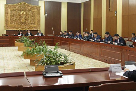 ТББХ: УИХ-ын даргыг чөлөөлөх тухай хуулийн төслийн заалтын хэрэгжих хугацааг энэ сарын 25-наар тогтоов