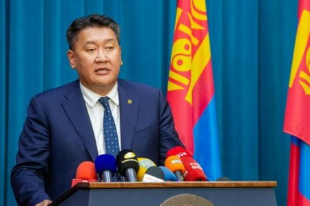 Б.Жавхлан: “Эрдэнэт үйлдвэр”-ийг 100 хувь Монгол Улсын өмч болгох ажил урагшилж байна