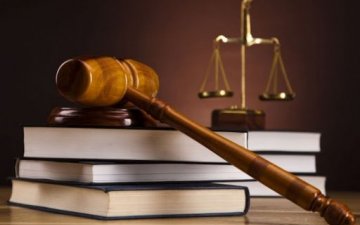 Шүүх эрх мэдэлтэй холбоотой зарчмын өөрчлөлтүүдийг үндсэн хуульд оруулсан нэмэлт,  өөрчлөлтөд нийцүүлж  хийнэ