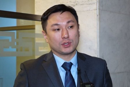 Аж ахуйн нэгжүүдийн зүгээс АИ-95 шатахууныг литр тутамд 1000 төгрөгөөр нэмэх санал ирүүлсэн гэв