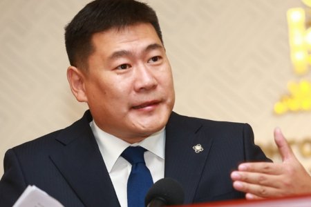 Л.Оюун-Эрдэнэ: Ирээдүйгээ илүү тод харахын тулд өнгөрснөө зөв дүгнэх шаардлагатай