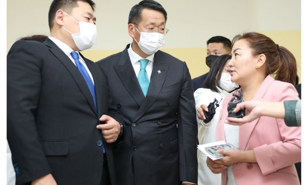 МОНГОЛ УЛСЫН ЕРӨНХИЙ САЙД ЦЭЦЭРЛЭГ СУРГУУЛИУДЫН ҮЙЛ АЖИЛЛАГААТАЙ ТАНИЛЦАВ