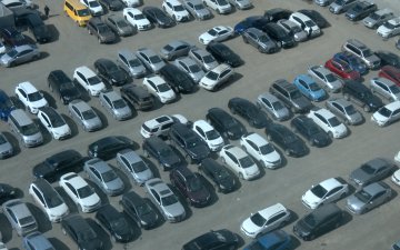 Нийслэлийн хэмжээнд нийт 1800 байршилд 113 мянга автомашин зогсох зогсоол байна