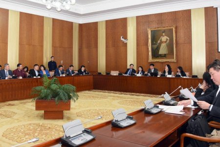 ТББХ:Ард нийтийн санал асуулга явуулах өдрийг 10 дугаар сарын 30,31-н гэж өөрчлөх саналыг дэмжлээ