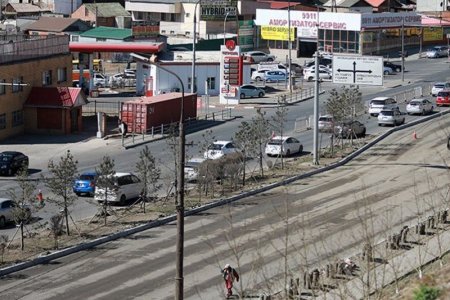 Б.Отгонсүх: Засварын ажлыг хугацаанд нь дуусгахын тулд замчид 24 цагаар ажиллаж байна