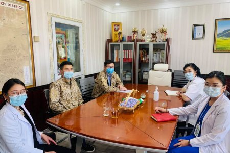 Налайх дүүргийн эрүүл мэндийн төвийн эсийн лабораторид дэмжлэгт үнэлгээ хийн, мэргэжил арга зүйгээр ханган ажиллалаа